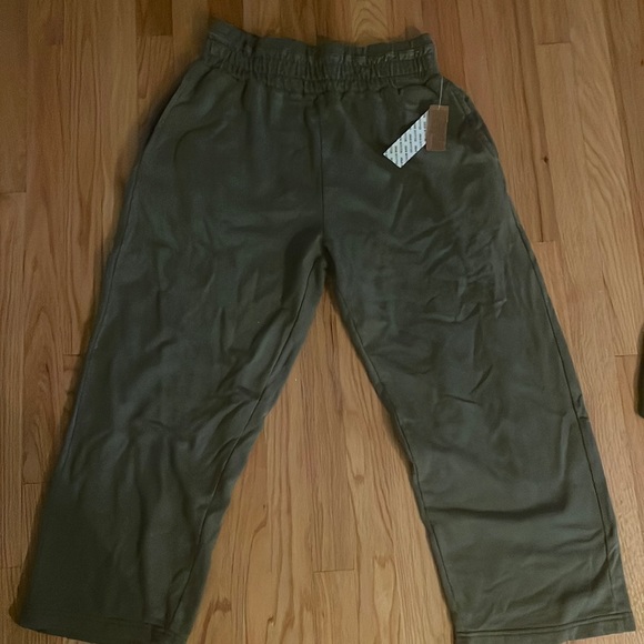 Moss green pants urban outfitters - Picture 1 of 4